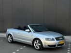 Audi A4 Cabriolet 1.8 Turbo Exclusive CABRIO LEDER/STOELVERW, Auto's, Voorwielaandrijving, Gebruikt, Zwart, 4 cilinders