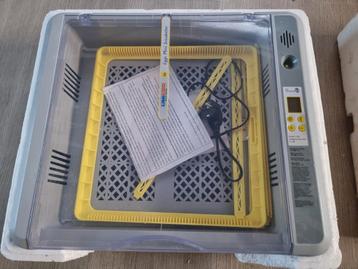 Zo goed als nieuwe broedmachine  beschikbaar voor biedingen