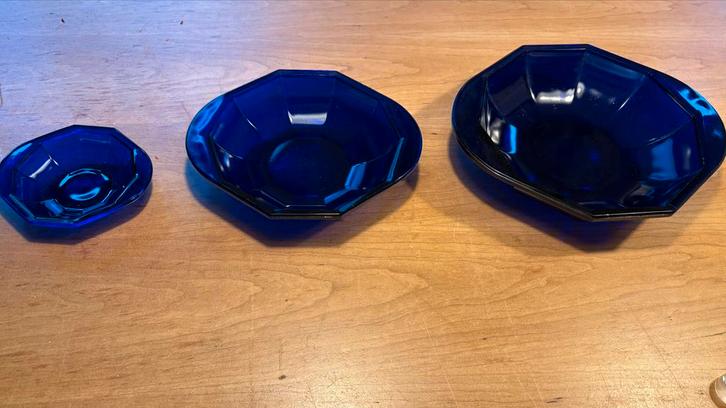 Karel de Bazel Leerdam Schalen Set - Blauw Glas, Antiek en Kunst, Antiek | Glas en Kristal, Ophalen of Verzenden