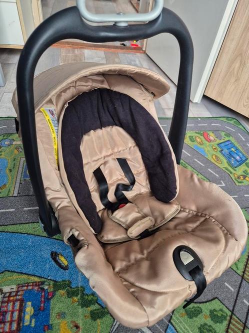 Mutsy maxi cosi, Kinderen en Baby's, Autostoeltjes, Zo goed als nieuw, Maxi-Cosi, 0 t/m 13 kg, Autogordel, Ophalen of Verzenden