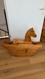 Houten hobbelpaard, Ophalen, Gebruikt