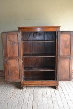 Prachtige antieke 17e eeuwse eiken houten spinde, broodkast., Antiek en Kunst, Antiek | Meubels | Kasten, Verzenden
