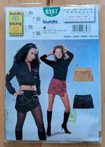 Naaipatroon Burda young fashion 8397 mini-rok, Hobby en Vrije tijd, Ophalen of Verzenden, Zo goed als nieuw, Vrouw, Burda