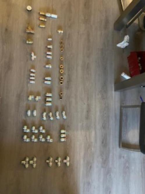 Installatie materiaal Uponor plus diversen, Doe-het-zelf en Verbouw, Buizen en Afvoer, Nieuw, Overige typen, Overige materialen