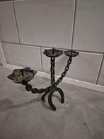 Zwart ijzeren brutalist ketting kandelaar 33 cm hoog, Ophalen of Verzenden, Overige materialen