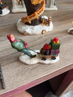 Kerstdorp Figuur Man met Slee, Ophalen of Verzenden, Zo goed als nieuw