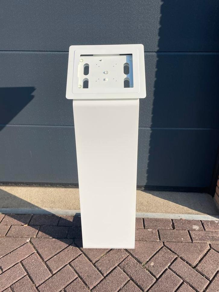 4 stuks - Tablet vloerstandaard voor iPad Pro, Computers en Software, Apple iPads, Zo goed als nieuw, Apple iPad, 13 inch of meer
