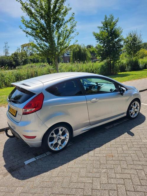 Ford Fiësta 1.6 Ti-vct 88KW 3DR 2010 Grijs, Auto's, Ford, Particulier, Fiësta, Benzine, C, Hatchback, Handgeschakeld, Geïmporteerd