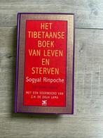 Het Tibetaanse boek van Leven en Sterven, Boeken, Esoterie en Spiritualiteit, Ophalen of Verzenden, Gelezen, Overige onderwerpen