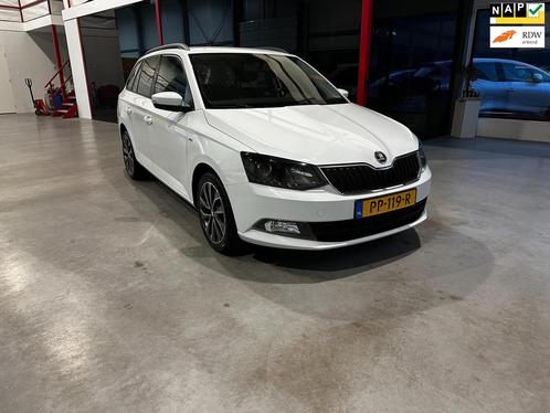Skoda Fabia Combi 1.4 TDI Drive / Airco / Trekhaak / Navi /, Auto's, Skoda, Bedrijf, Te koop, Fabia, ABS, Airbags, Airconditioning
