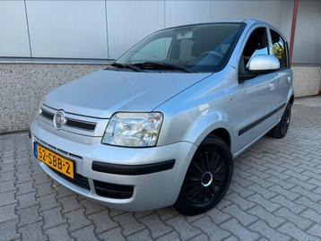 Fiat Panda 1.2 2011 Grijs AIRCO/DEALER ONDERHOUDEN! beschikbaar voor biedingen