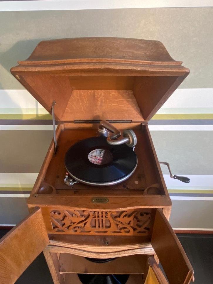 Grammofoon, Antiek en Kunst, Antiek | Tv's en Audio, Ophalen