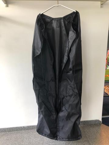 Stevige Kledinghoezen voor jassen en jurken - Slechts €34,99 beschikbaar voor biedingen