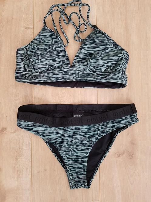 Protest. Bikini. Groen / Zwart. Maat 36. Nieuw., Kleding | Dames, Badmode en Zwemkleding, Nieuw, Bikini, Groen, Ophalen of Verzenden