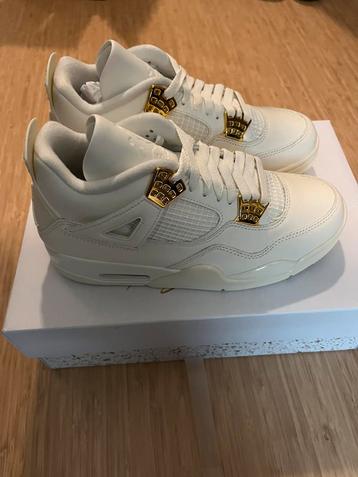 Jordan 4 Metallic Gold - EU 44 beschikbaar voor biedingen