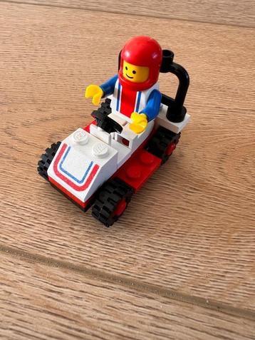 Lego set 6609 race auto met poppetje beschikbaar voor biedingen