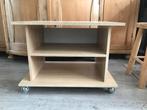 Stereomeubel op wieltjes, Huis en Inrichting, Ophalen, 100 tot 150 cm, Zo goed als nieuw, Minder dan 100 cm