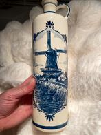 Delfts Blauw Fles met Molen, Antiek en Kunst, Antiek | Keramiek en Aardewerk, Ophalen of Verzenden