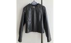 Pimkie Vegan Leren Lederen jasje Zwart Skai Leer, Mt. XS / S, Kleding | Dames, Zwart, Ophalen of Verzenden, Zo goed als nieuw