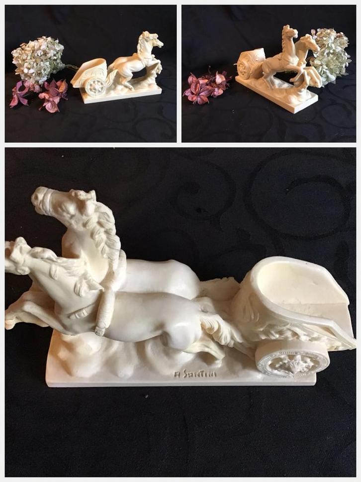 Beeld. Strijdwagen met paarden . Kunstenaar Santini, Antiek en Kunst, Kunst | Beelden en Houtsnijwerken, Ophalen of Verzenden