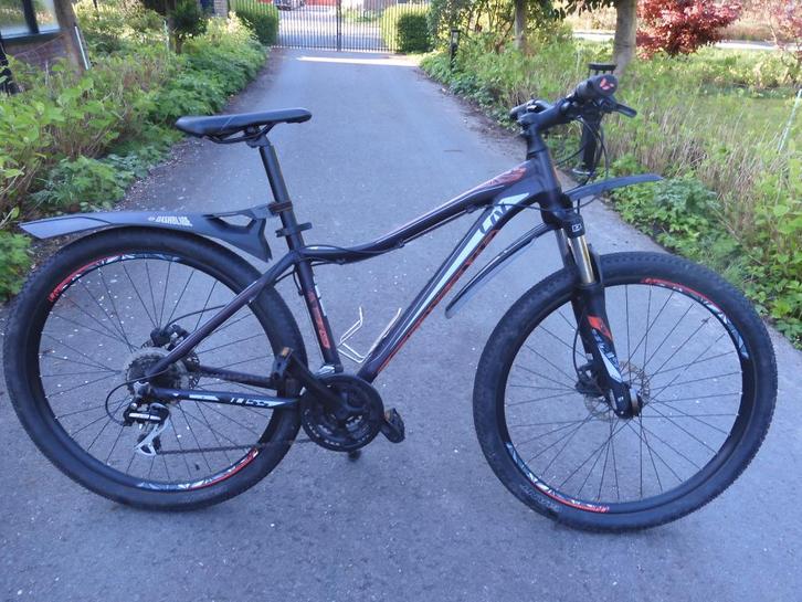 Prachtige 27.5  Giant Liv Bliss met 21 versnellingen, Fietsen en Brommers, Fietsen | Mountainbikes en ATB, Zo goed als nieuw, Giant