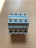 Installatieautomaat Hager B25 4-polig, Ophalen of Verzenden, Zo goed als nieuw, Overige typen