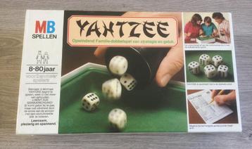 Yahtzee spel beschikbaar voor biedingen