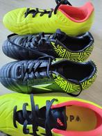 Voetbalschoen 35 en 32, Sport en Fitness, Voetbal, Maat XS of kleiner, Schoenen, Ophalen of Verzenden, Zo goed als nieuw