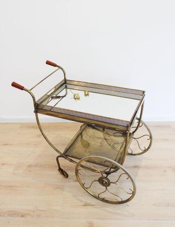 Gouden vintage trolley. Retro serveerwagen - Svenskt Tenn beschikbaar voor biedingen