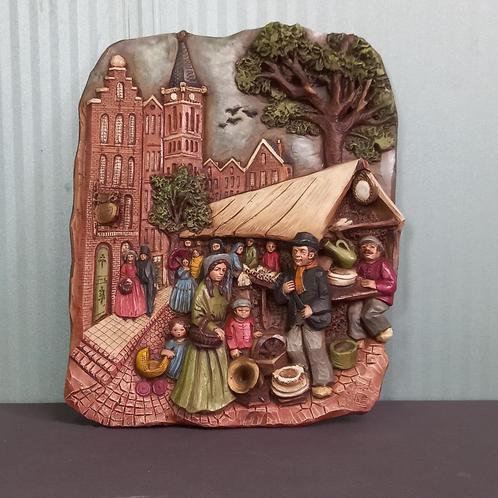 Schitterend kleurrijk gebakken vintage wandbord in relief, Huis en Inrichting, Woonaccessoires | Wanddecoraties, Ophalen of Verzenden