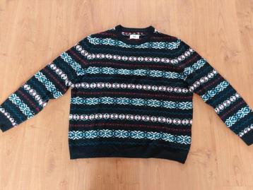 Mooie warme wintertrui zwart/gekleurd mt 3XL  beschikbaar voor biedingen