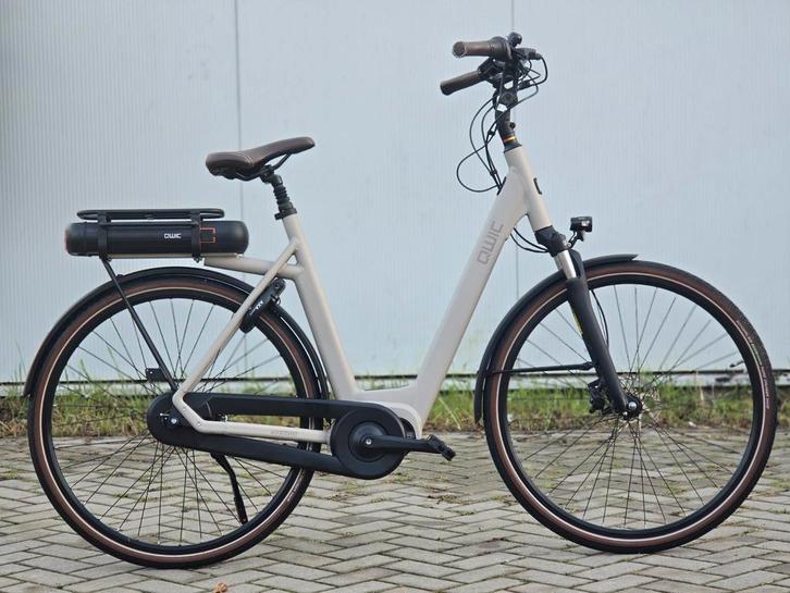 ZGAN 740 km! Qwic premium middenmotor elektrische fiets, Fietsen en Brommers, Fietsen | Dames | Damesfietsen, Zo goed als nieuw