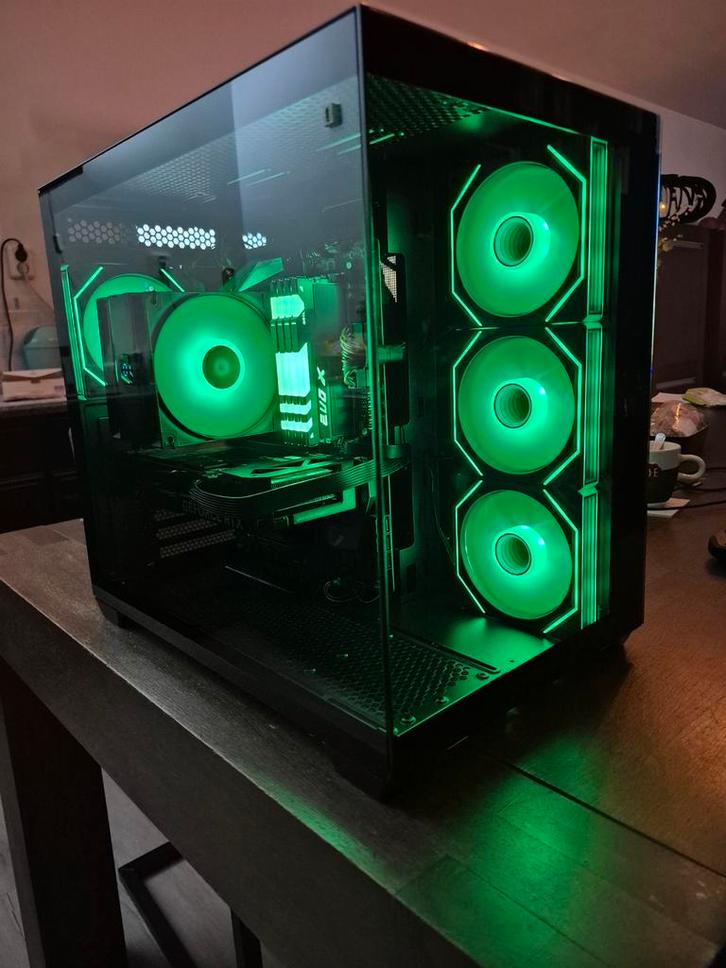 Extreme Game PC RTX4060, Computers en Software, Desktop Pc's, Zo goed als nieuw, 4 Ghz of meer, SSD, 32 GB, Met videokaart, Gaming