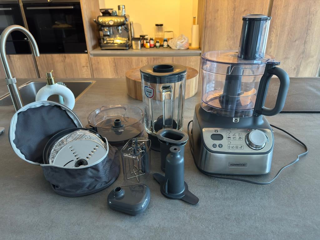 ZGAN foodprocessor – Kenwood MultiPro Express Weigh+, Witgoed en Apparatuur, Keukenmixers, Zo goed als nieuw, 2 tot 3 liter, 3 snelheden of meer