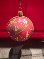 Kerstbal fuchsia met goud design, Diversen, Kerst, Ophalen of Verzenden, Zo goed als nieuw