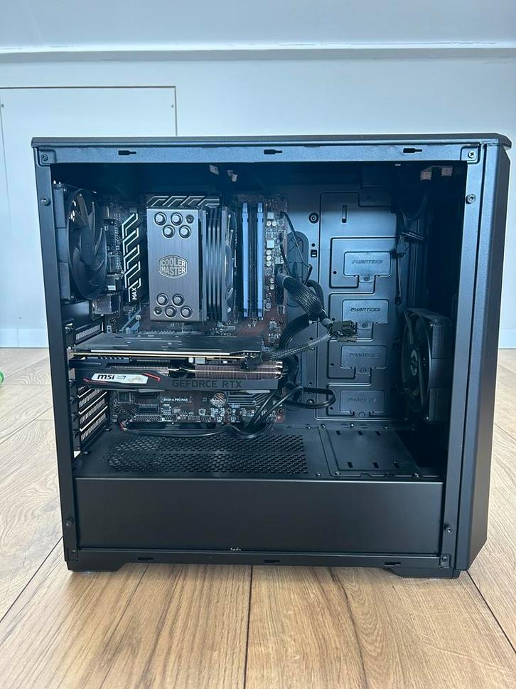 Gaming PC, Computers en Software, Computerbehuizingen, Zo goed als nieuw, Ophalen