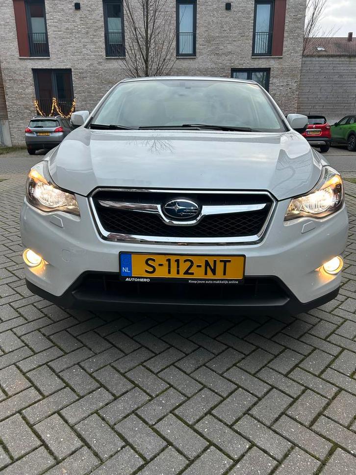 Subaru XV 2.0 I AWD CVT 2015 Wit, Auto's, Subaru, Particulier, XV, Benzine, Hatchback, Automaat, Geïmporteerd, Wit, Vierwielaandrijving