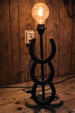 Hoefijzer lamp eyecatcher, Huis en Inrichting, Lampen | Tafellampen, Ophalen of Verzenden, Zo goed als nieuw, Minder dan 50 cm