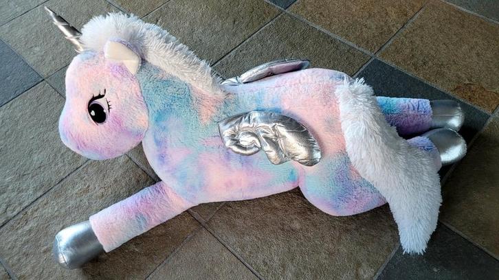 Te koop: XXL Unicorn knuffel 110 cm, Kinderen en Baby's, Speelgoed | Knuffels en Pluche, Zo goed als nieuw, Overige typen, Ophalen