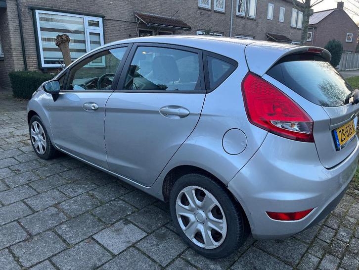 Ford Fiësta 1.4 Tdci 5DR 2011 Grijs, Auto's, Ford, Particulier, Fiësta, Diesel, B, Hatchback, Handgeschakeld, Geïmporteerd, Zilver of Grijs