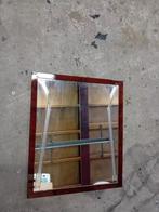 1 spiegel bruine lijst met bewerkt glas, Ophalen, Zo goed als nieuw, Minder dan 100 cm, Rechthoekig