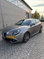 Alfa Romeo Giulietta 1.4 Turbo Multi AIR - Automaat - 2016, Auto's, Alfa Romeo, 65 €/maand, 1280 kg, Zwart, 4 cilinders