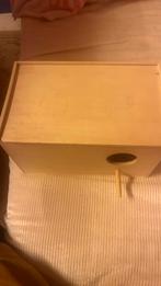 Vogels huisje, Dieren en Toebehoren, Vogels | Hokken en Kooien, Ophalen, Zo goed als nieuw, Hout, Vogelkooi