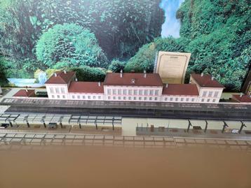 Faller 110102 HO Exclusiv Modell 2002, Bahnhof Friedrichstad beschikbaar voor biedingen