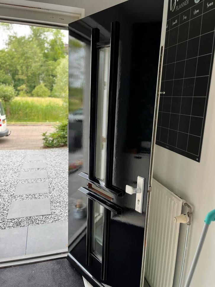 Schilder aangeboden‼️december 30%korting‼️, Diensten en Vakmensen, Schilders en Behangers, Behangen, Binnenschilderwerk, Buitenschilderwerk