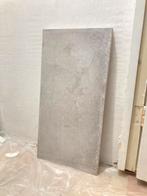 30x60,  30 x 60 , 3 m2 mooie grijze kwalitatieve tegels., Nieuw, Minder dan 5 m², Keramiek, 20 tot 40 cm