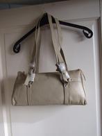 Prachtige nieuwe leren schoudertas lichtbeige, Sieraden, Tassen en Uiterlijk, Tassen | Schoudertassen, Overige merken, Beige, Nieuw