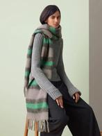 Uniqlo x JW Anderson prachtige grote wolvilt sjaal, Ophalen of Verzenden, Zo goed als nieuw, Maat 36 (S), Sjaal