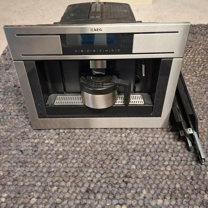 AEG PE4551-M Inbouw Koffiemachine - Volautomaat, Witgoed en Apparatuur, Koffiezetapparaten, Zo goed als nieuw, Koffiebonen, Koffiemachine