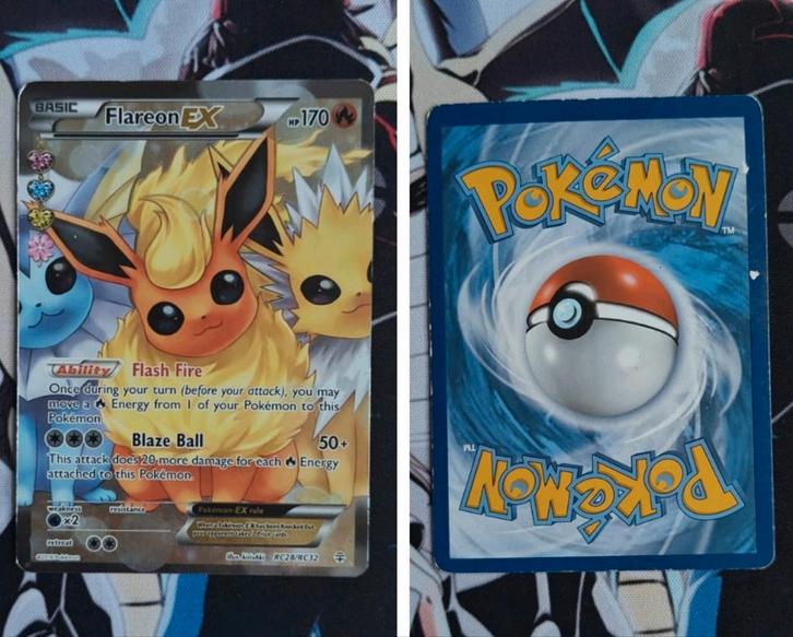 Flareon EX generations RC28/RC32 LP/PL, Hobby en Vrije tijd, Verzamelkaartspellen | Pokémon, Zo goed als nieuw, Ophalen